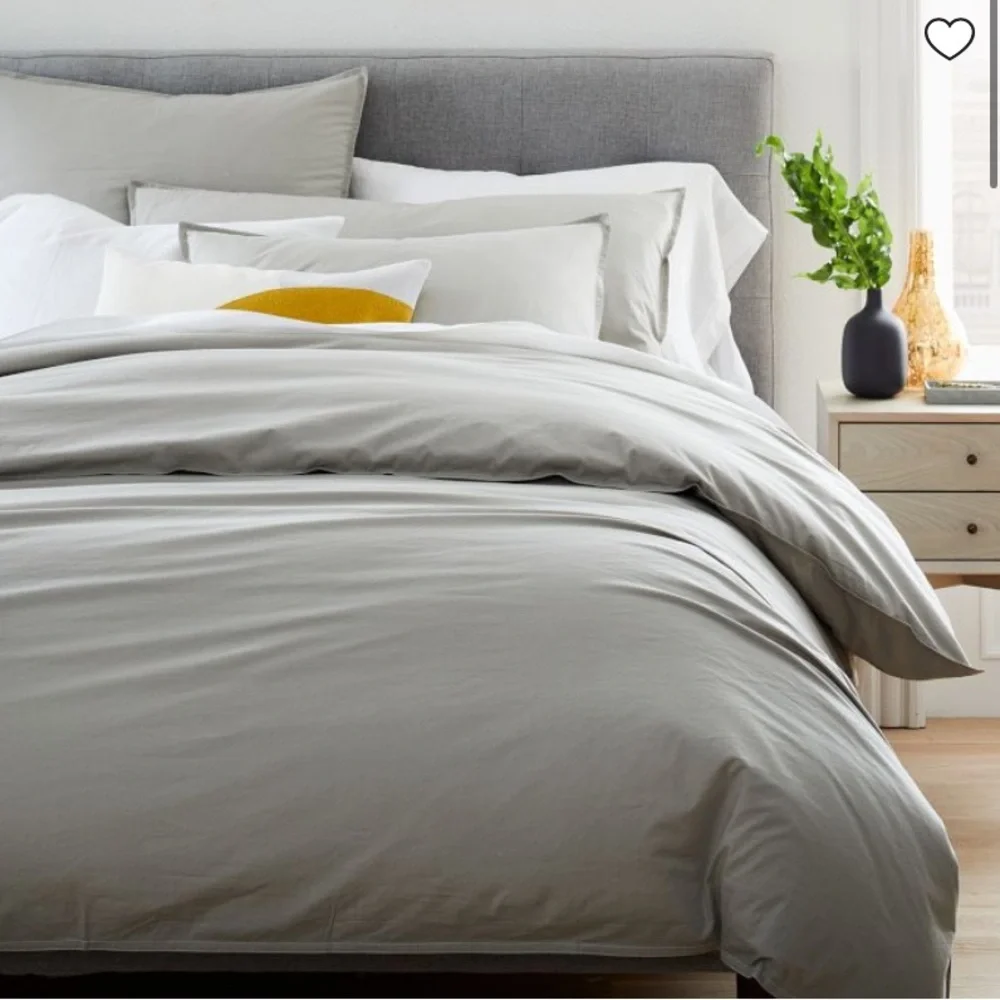WEST ELM ORGANIC WASHED COTTON PERCALE DUVET AND EURO SHAM SET